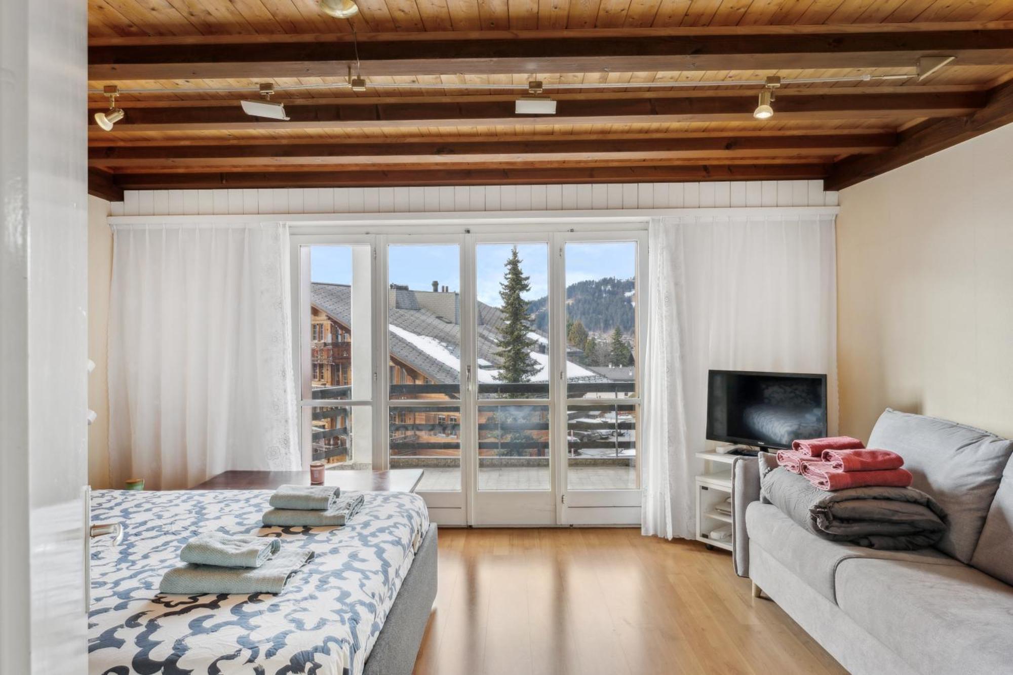 Triplex In Villars Centre With Parking Luaran gambar